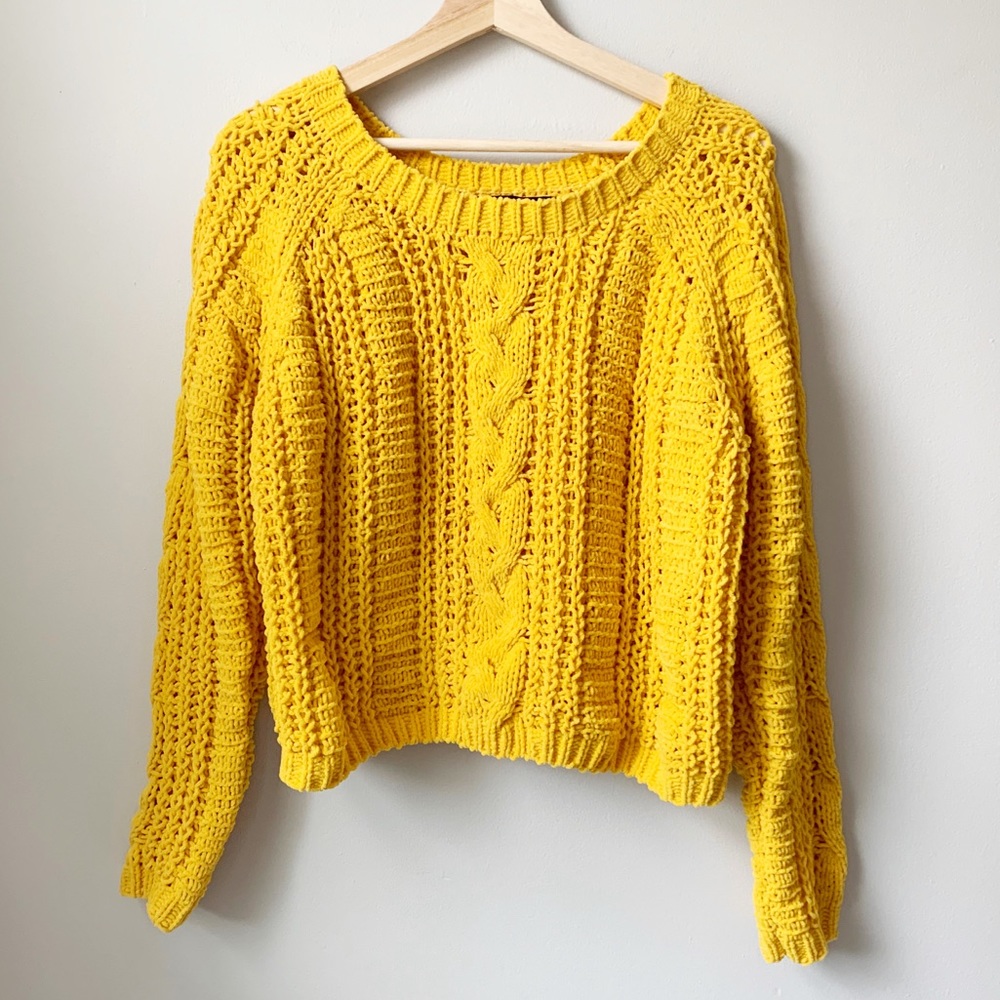 Zara Knit Yellow Chunk Knit Sweater